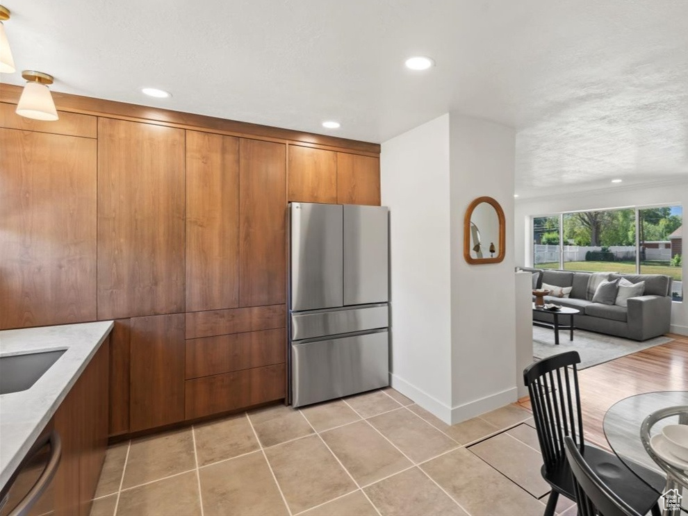 1525 E CLARIDGE DR Millcreek, UT 84124