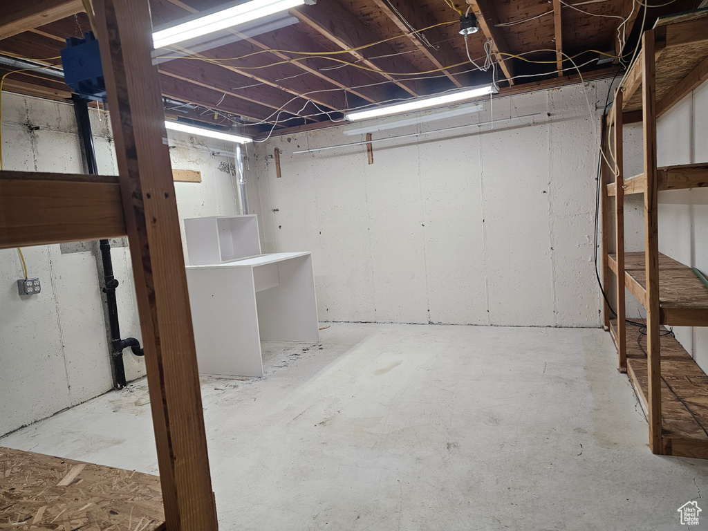 310 N 675 E North Salt Lake, UT 84054