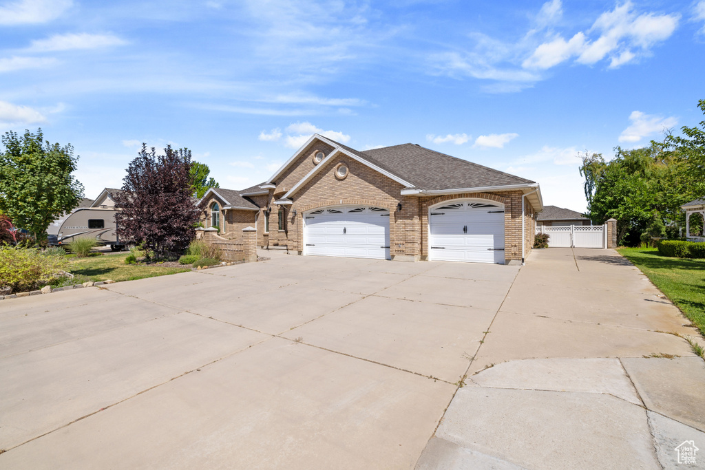 4164 S 2400 W Roy, UT 84067