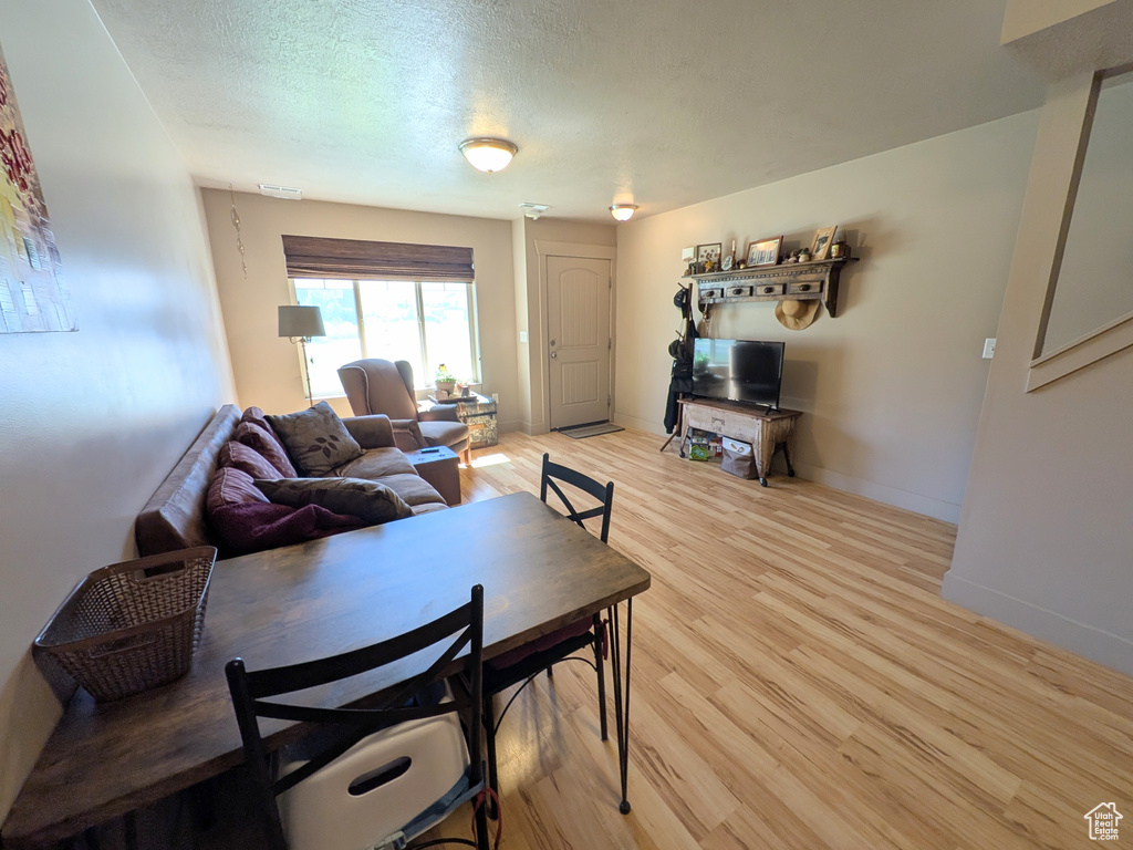 409 S 1320 E Hyrum, UT 84319