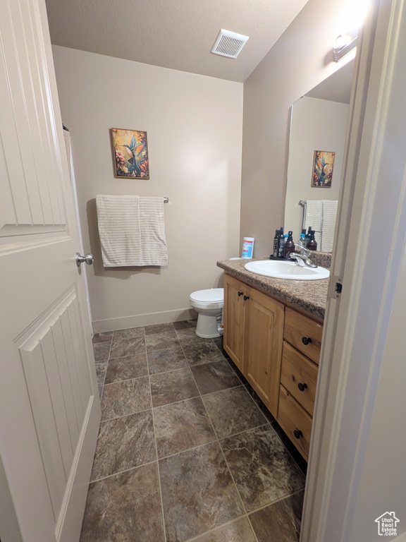 409 S 1320 E Hyrum, UT 84319