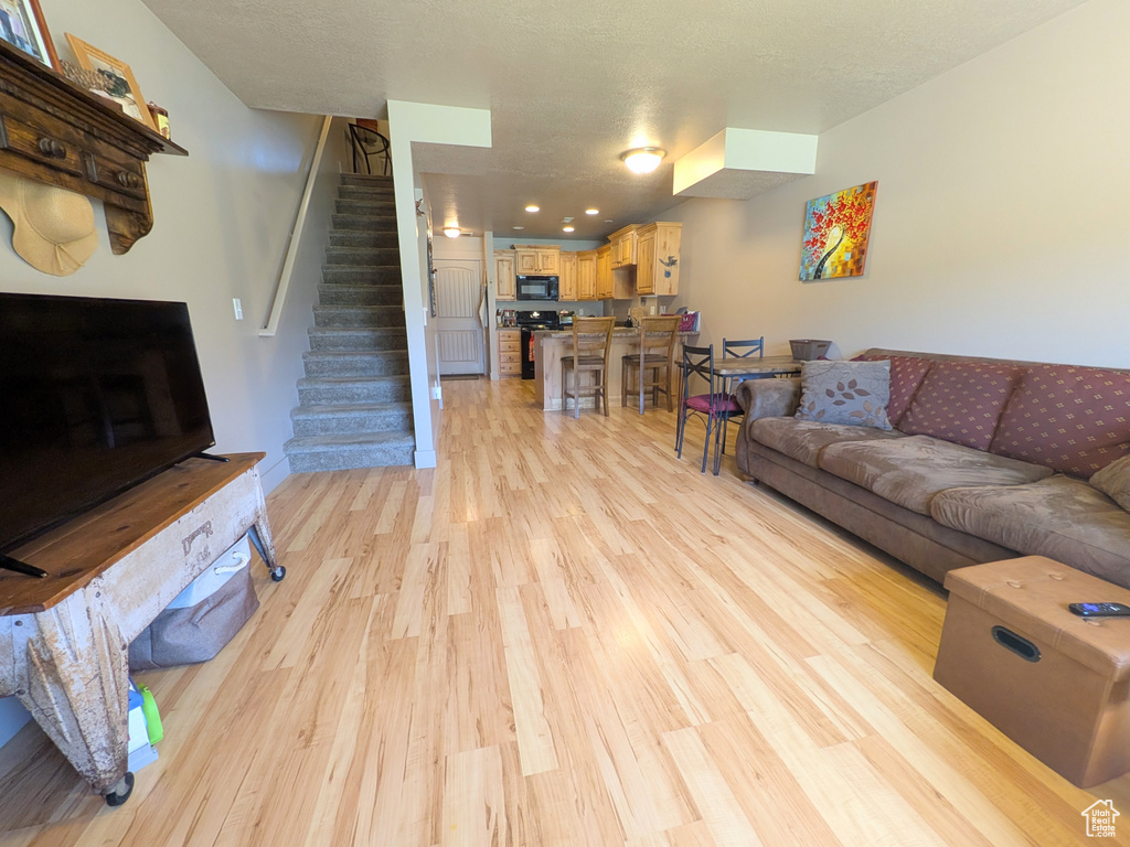 409 S 1320 E Hyrum, UT 84319