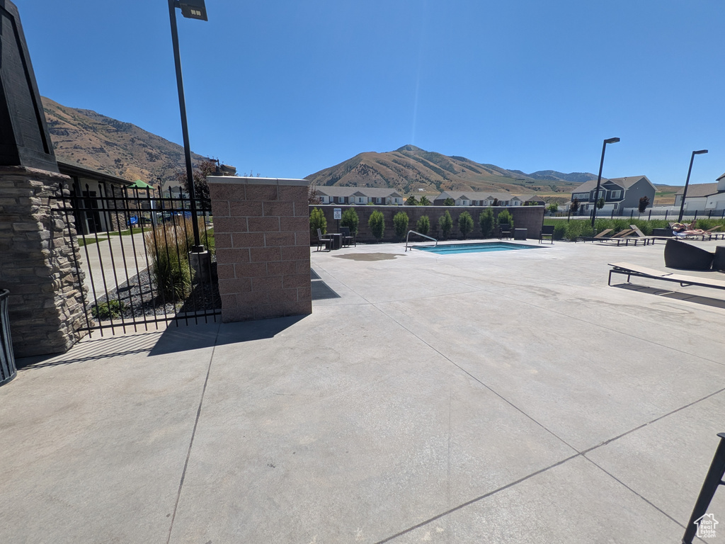 409 S 1320 E Hyrum, UT 84319