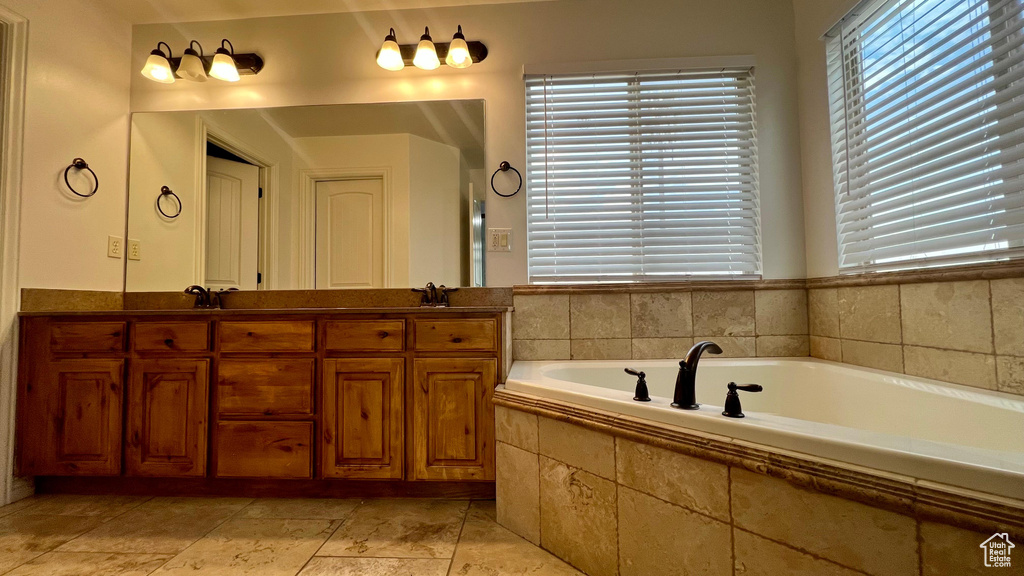 7474 S SUNSET MAPLE DR West Jordan, UT 84081