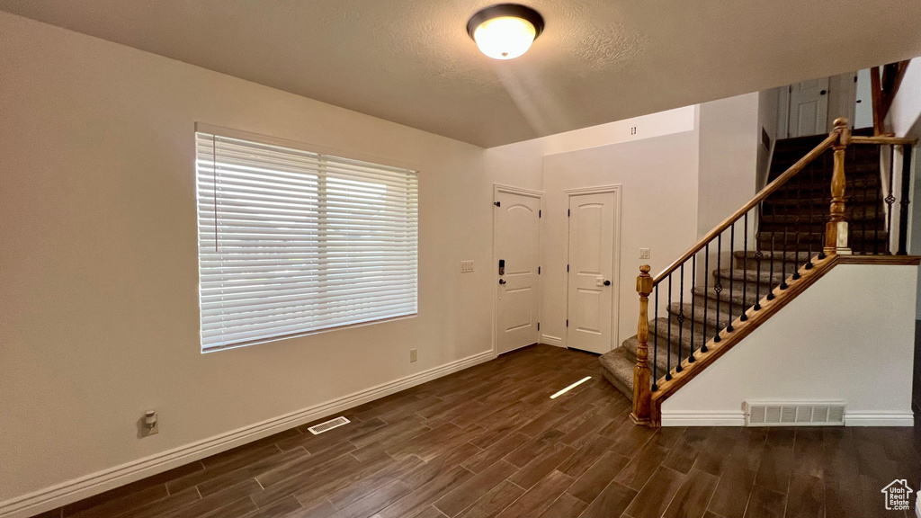 7474 S SUNSET MAPLE DR West Jordan, UT 84081