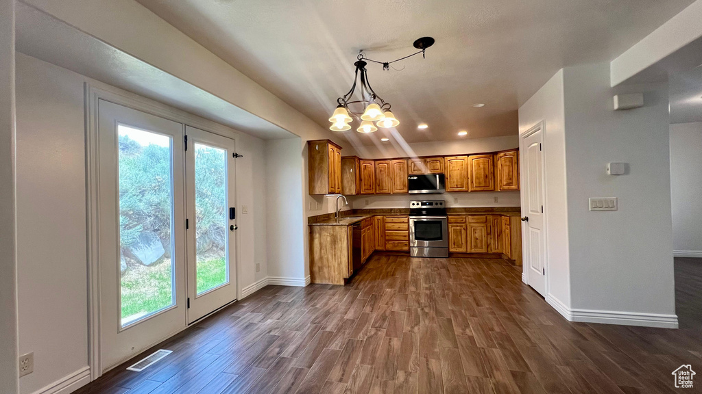 7474 S SUNSET MAPLE DR West Jordan, UT 84081