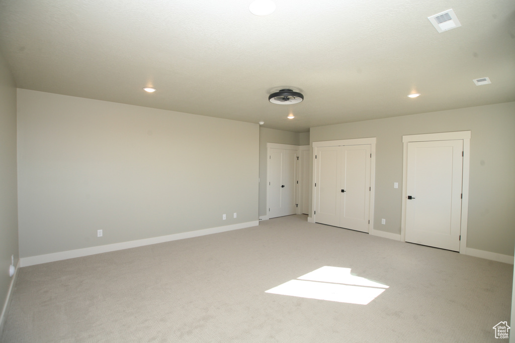 Photo 7 for MLS #2098980 at 674 E Mountain Rd #184