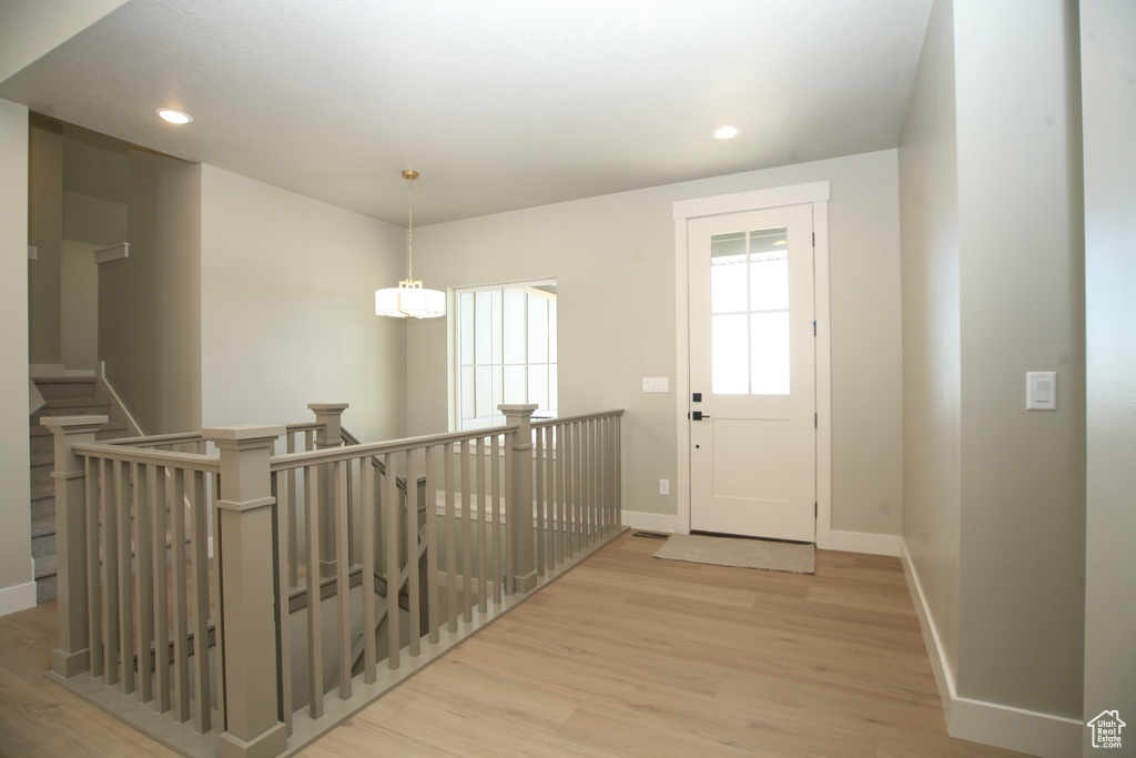 Photo 15 for MLS #2098980 at 674 E Mountain Rd #184