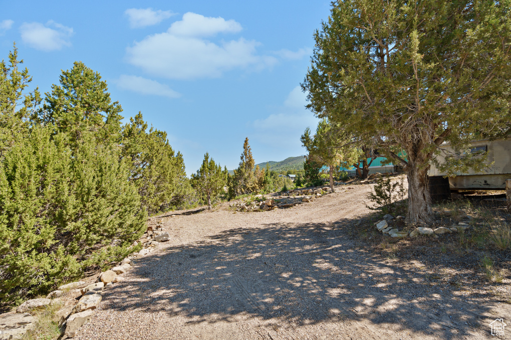 View of yard with a mountain view
