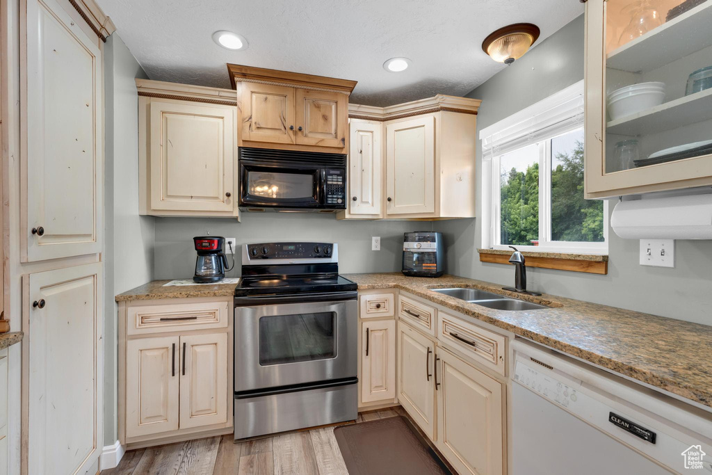 2869 S 2700 W West Haven, UT 84401