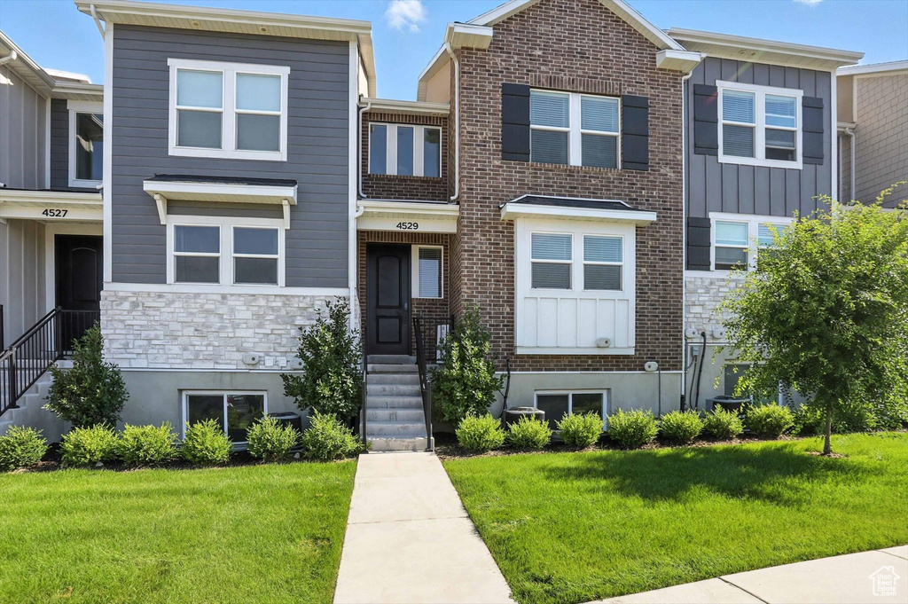 4529 W RUPLE RIDGE LN Herriman, UT 84096