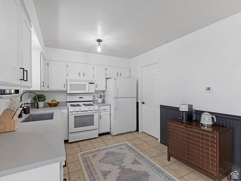 93 E 820 S Centerville, UT 84014