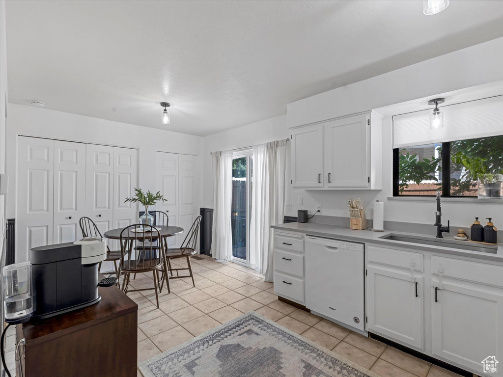 93 E 820 S Centerville, UT 84014