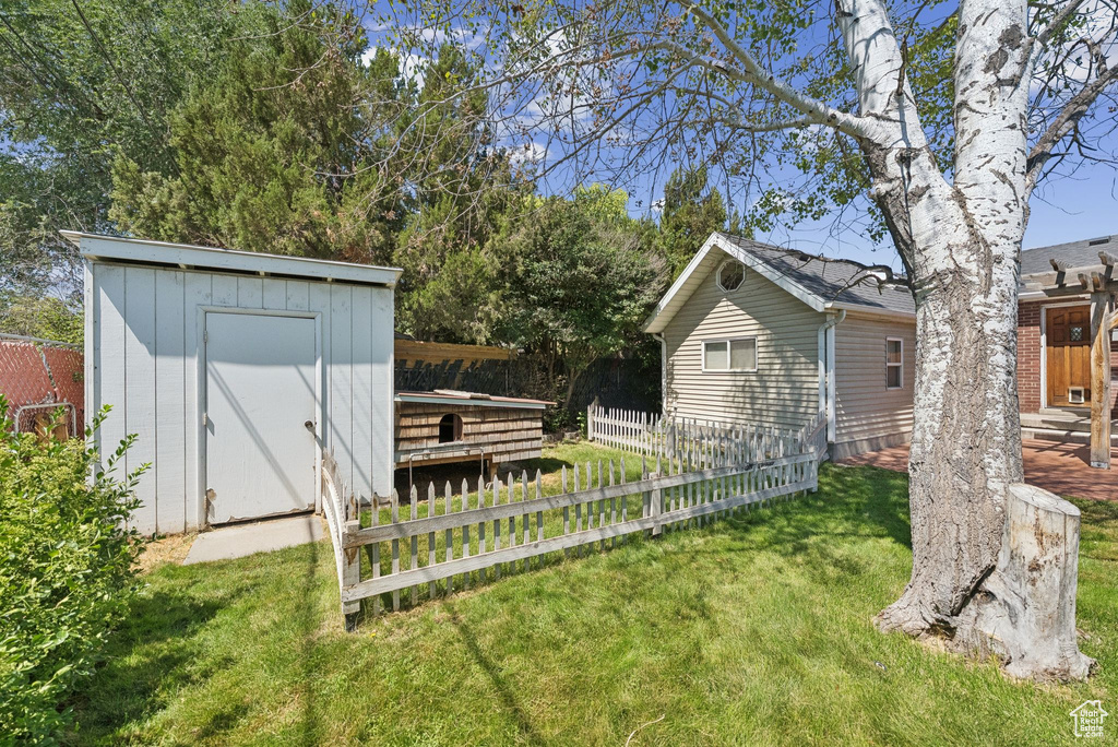 1493 W BELL AVE Salt Lake City, UT 84104