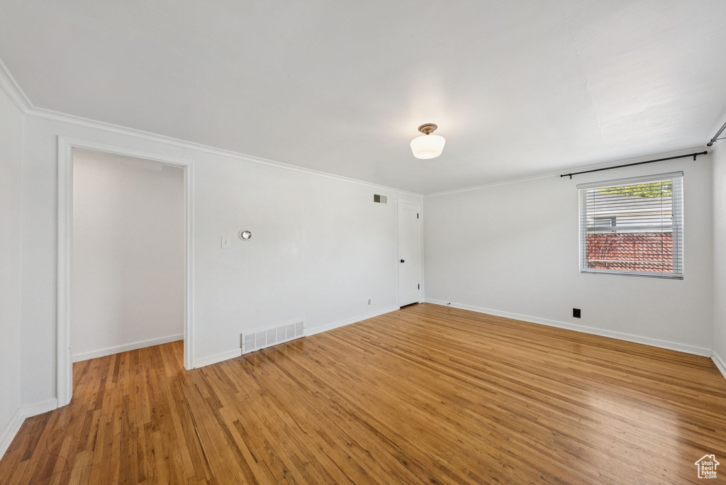 1493 W BELL AVE Salt Lake City, UT 84104