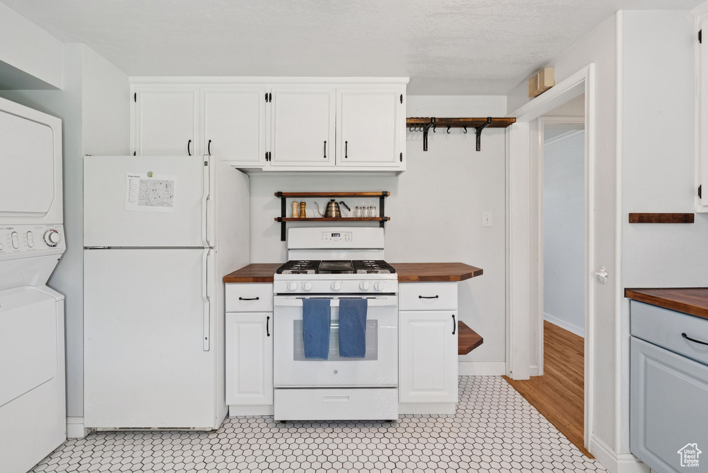 1493 W BELL AVE Salt Lake City, UT 84104