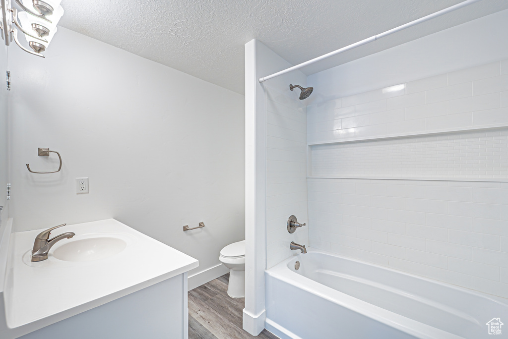 1453 N 3860 W #108 Lehi, UT 84043
