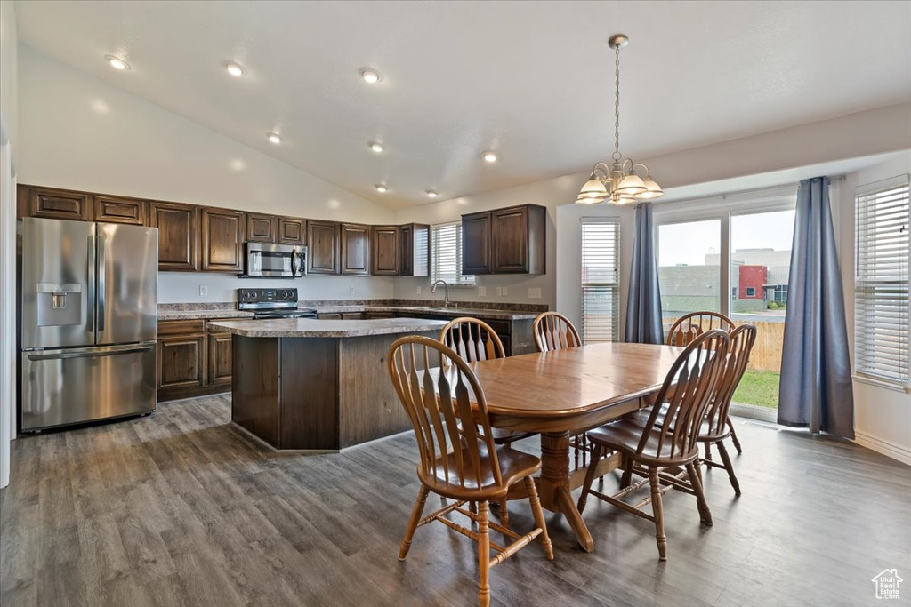 5619 S 4525 W Hooper, UT 84315