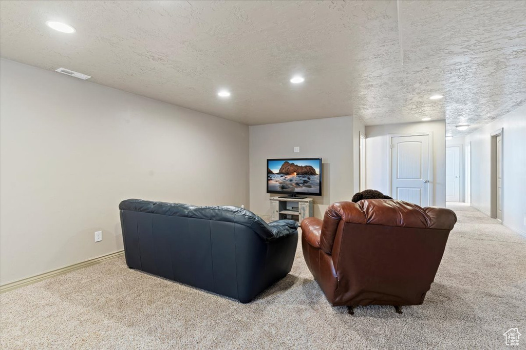 5619 S 4525 W Hooper, UT 84315
