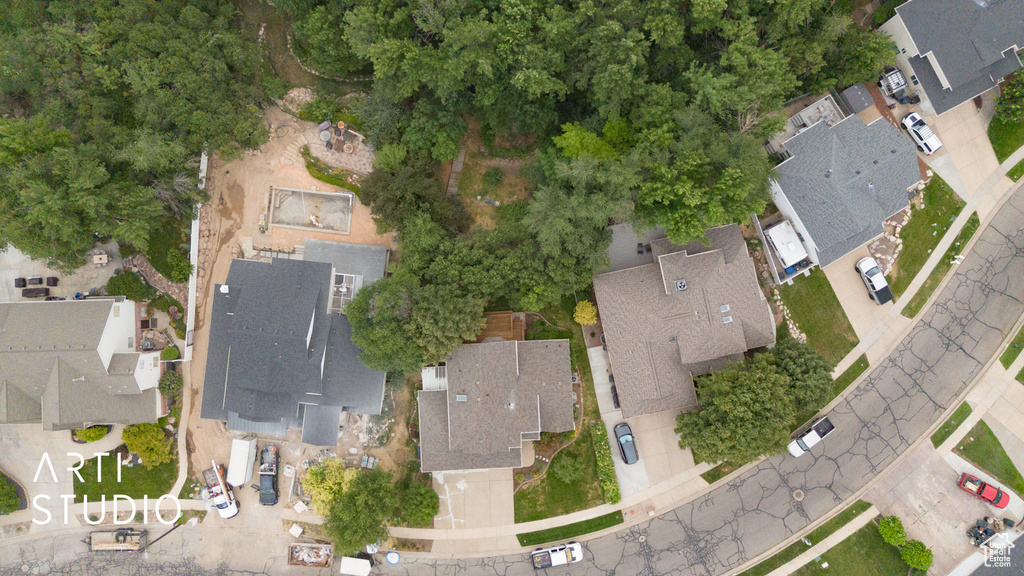 Aerial view of property\\\'s location featuring nearby suburban area