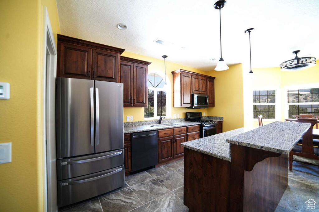 Photo 17 for MLS #2099013 at 1215 W Emerald Dr