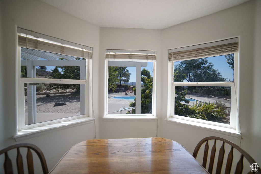 Photo 50 for MLS #2099013 at 1215 W Emerald Dr