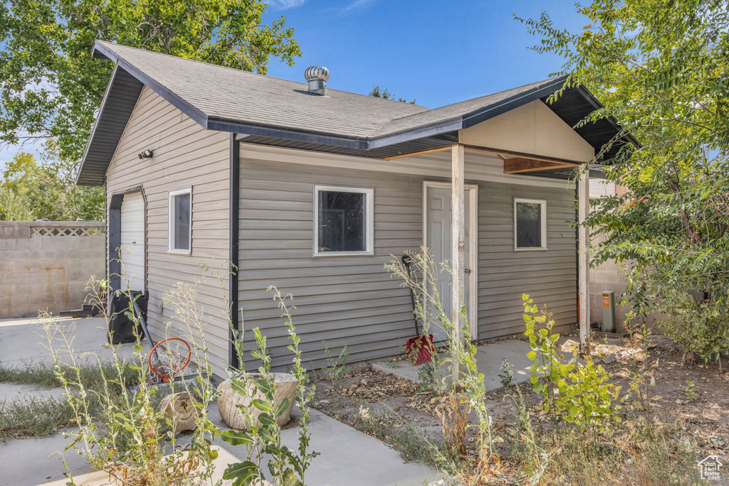 6834 S 3270 W West Jordan, UT 84084