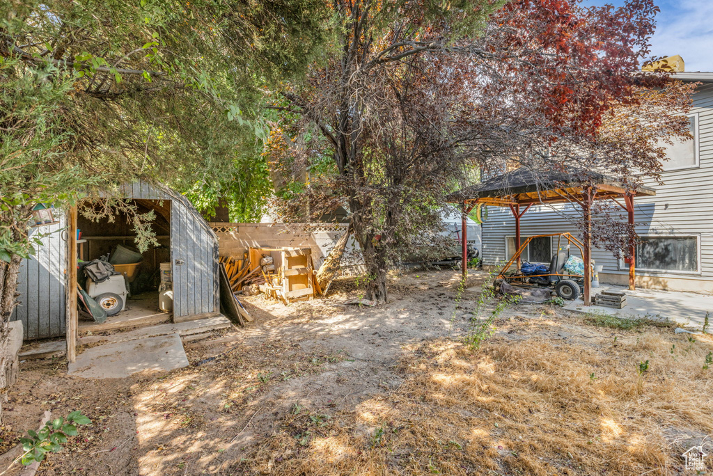 6834 S 3270 W West Jordan, UT 84084