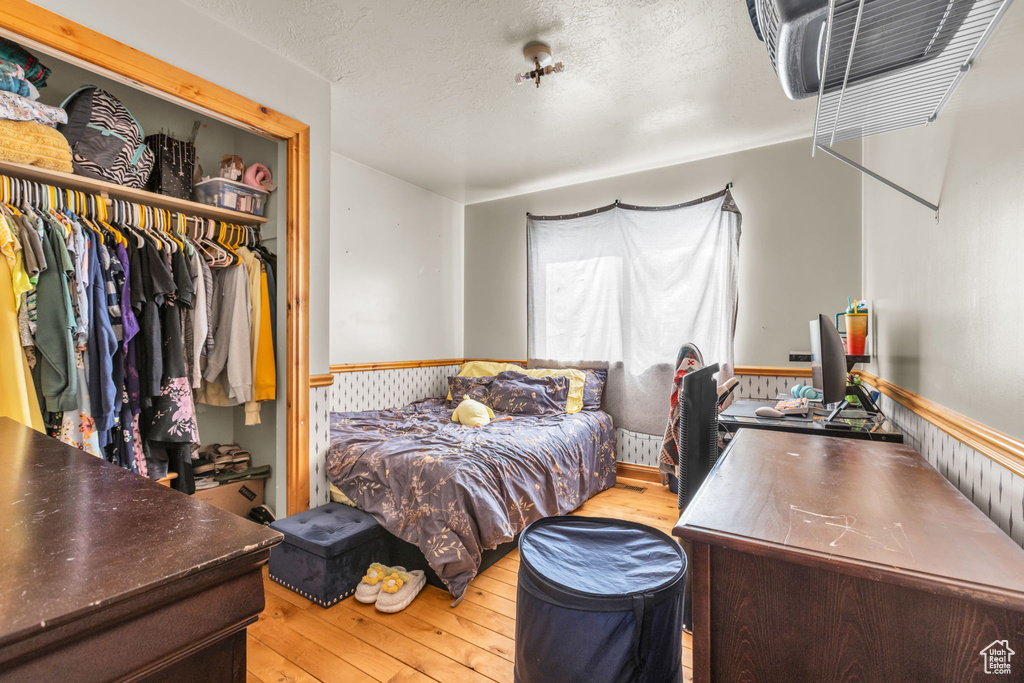 6834 S 3270 W West Jordan, UT 84084