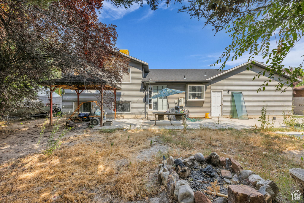 6834 S 3270 W West Jordan, UT 84084