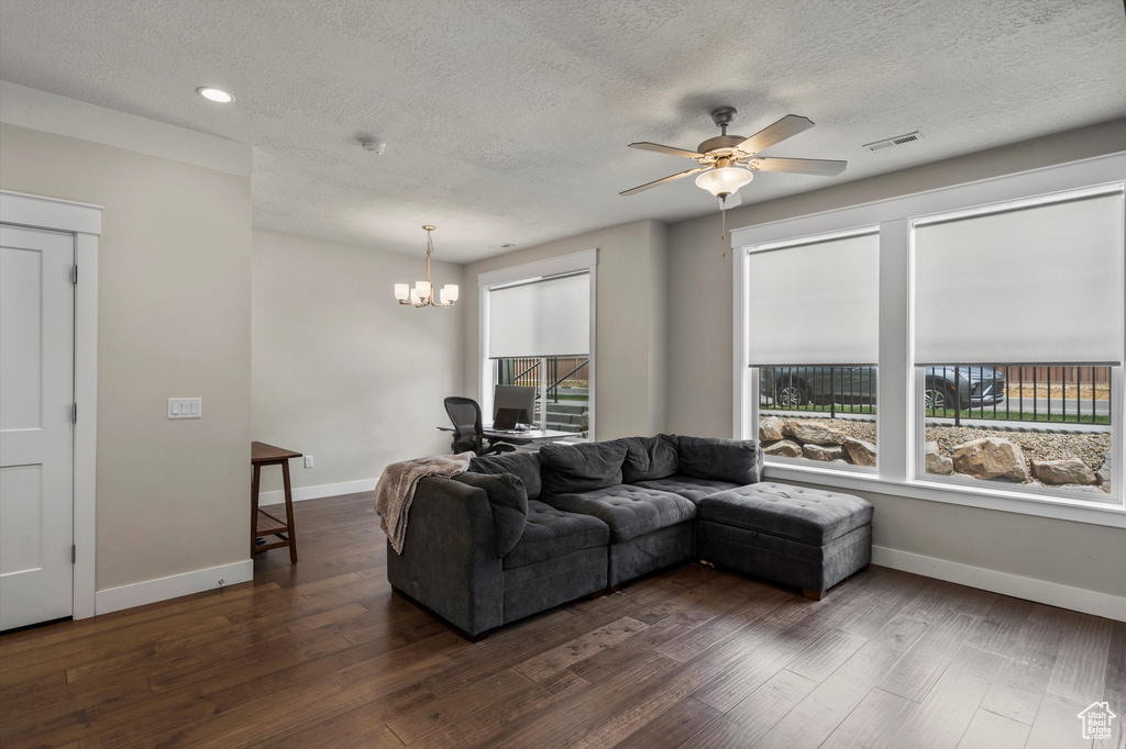 10334 S BEETDIGGER BLVD Sandy, UT 84070