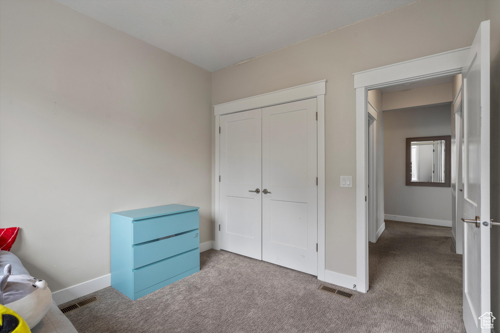 10334 S BEETDIGGER BLVD Sandy, UT 84070