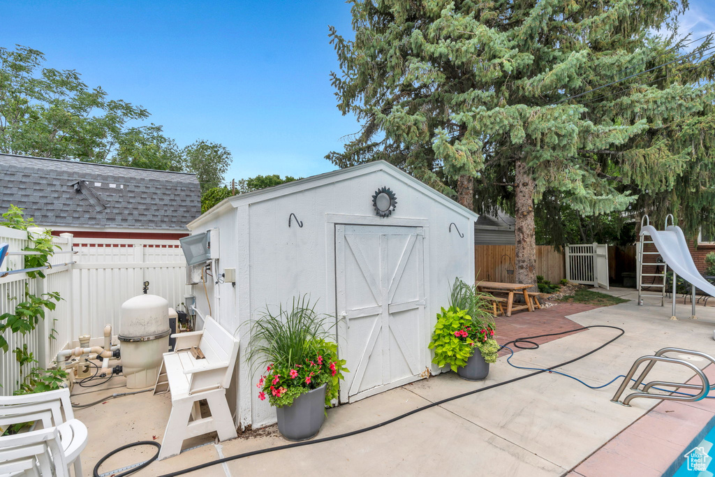 2036 E LAMBOURNE AVE Millcreek, UT 84109
