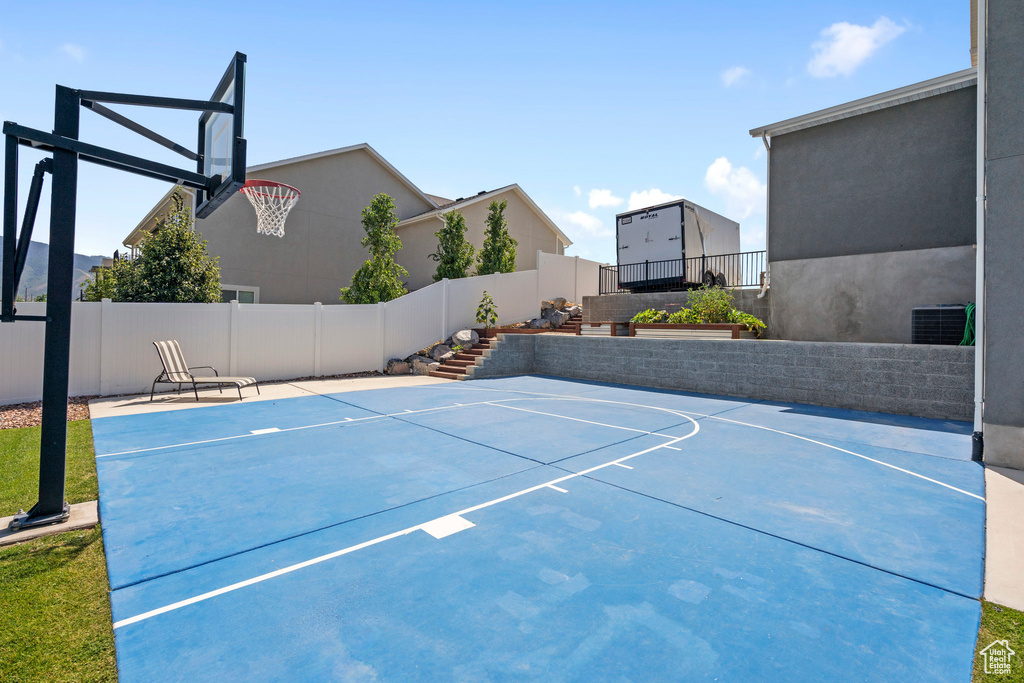 219 S DOUBLEDAY ST Mapleton, UT 84664