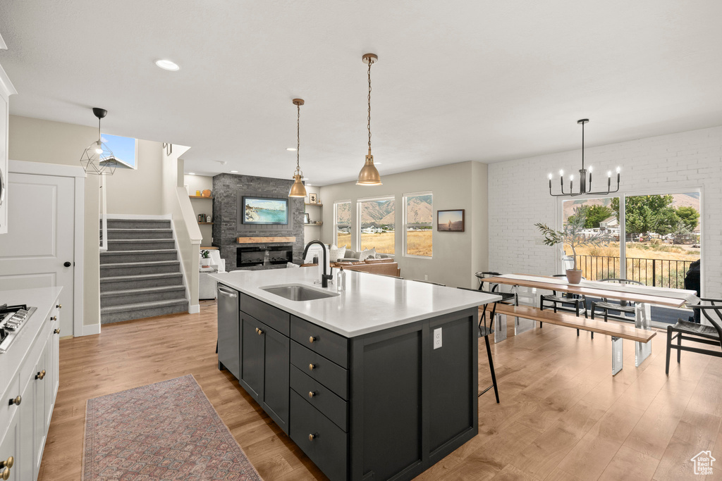 219 S DOUBLEDAY ST Mapleton, UT 84664