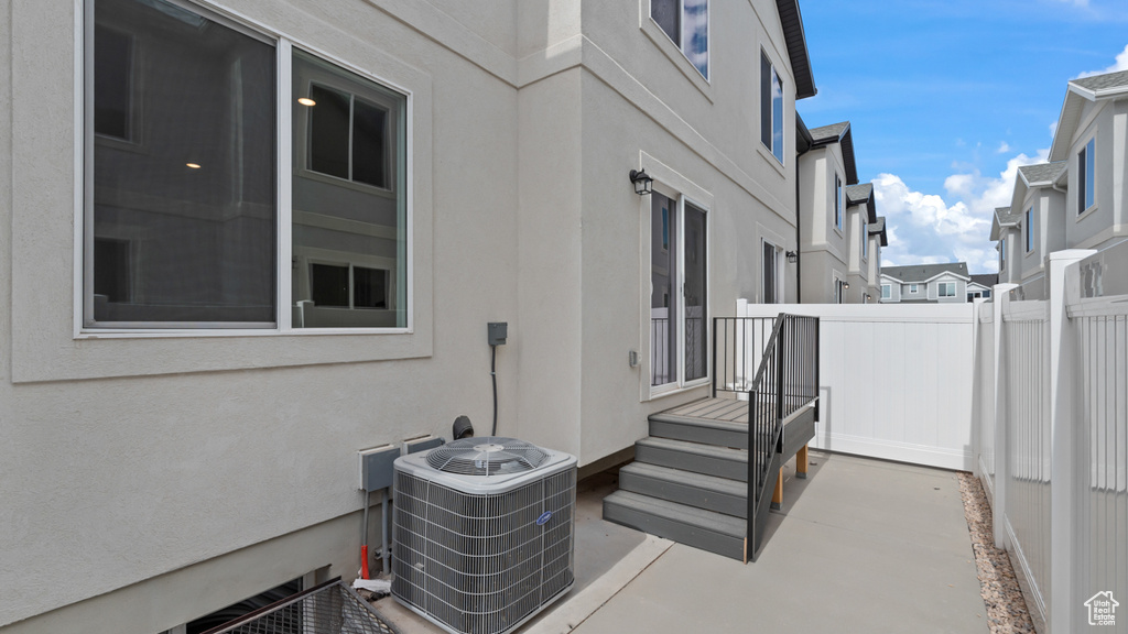 894 E SAND DOLLAR WAY #2335 Saratoga Springs, UT 84045
