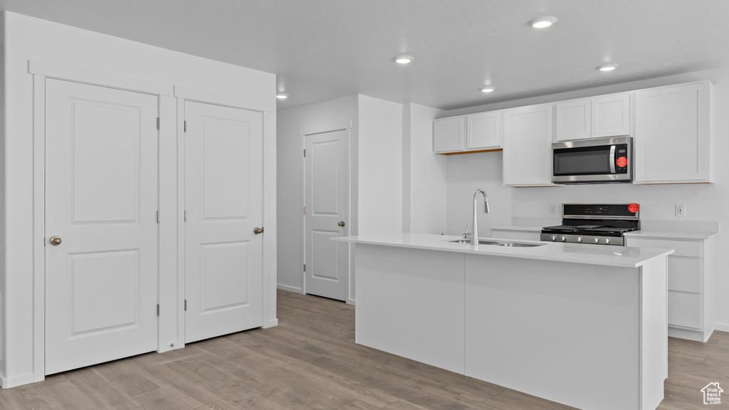 894 E SAND DOLLAR WAY #2335 Saratoga Springs, UT 84045