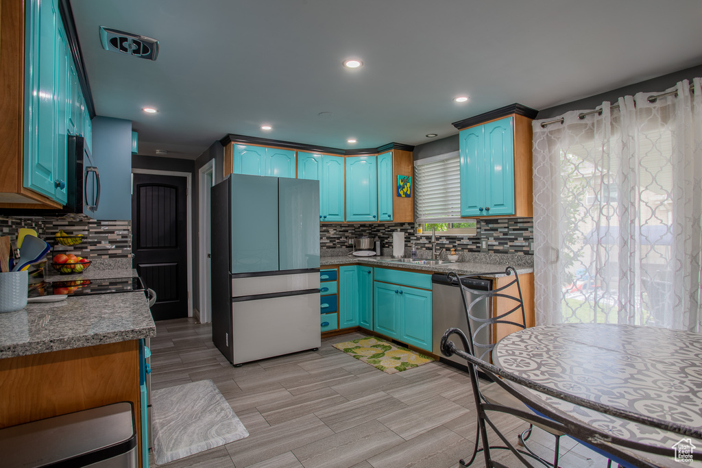 7032 S 160 E Midvale, UT 84047