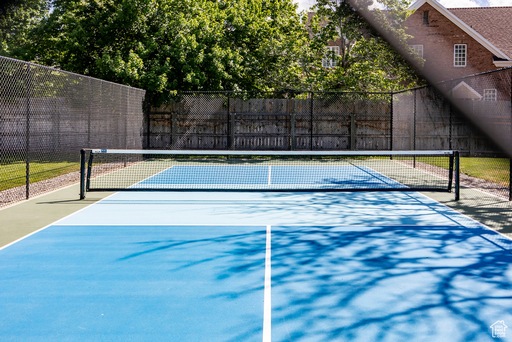 9293 S MONET LN Cottonwood Heights, UT 84093