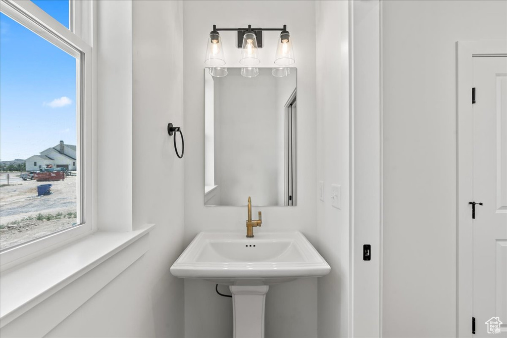 916 MATHILDA DR #153 Saratoga Springs, UT 84045