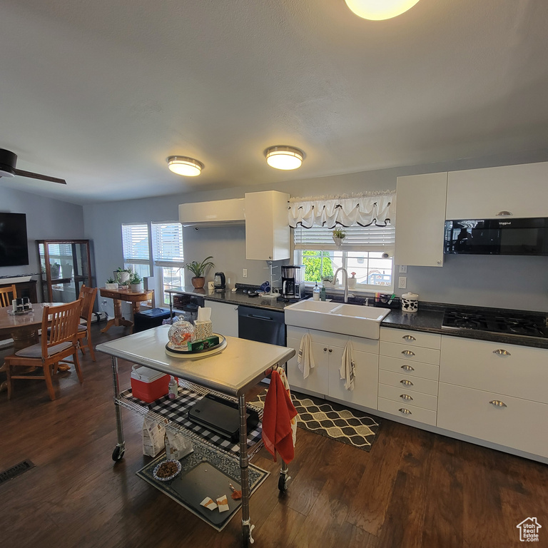 Photo 57 for MLS #2099093 at 2600 N Hill Field Rd #138