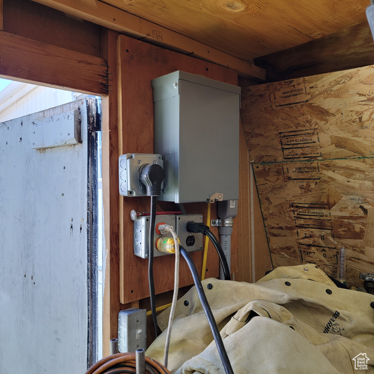 Photo 136 for MLS #2099093 at 2600 N Hill Field Rd #138