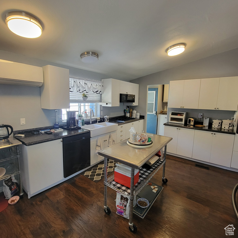 Photo 37 for MLS #2099093 at 2600 N Hill Field Rd #138