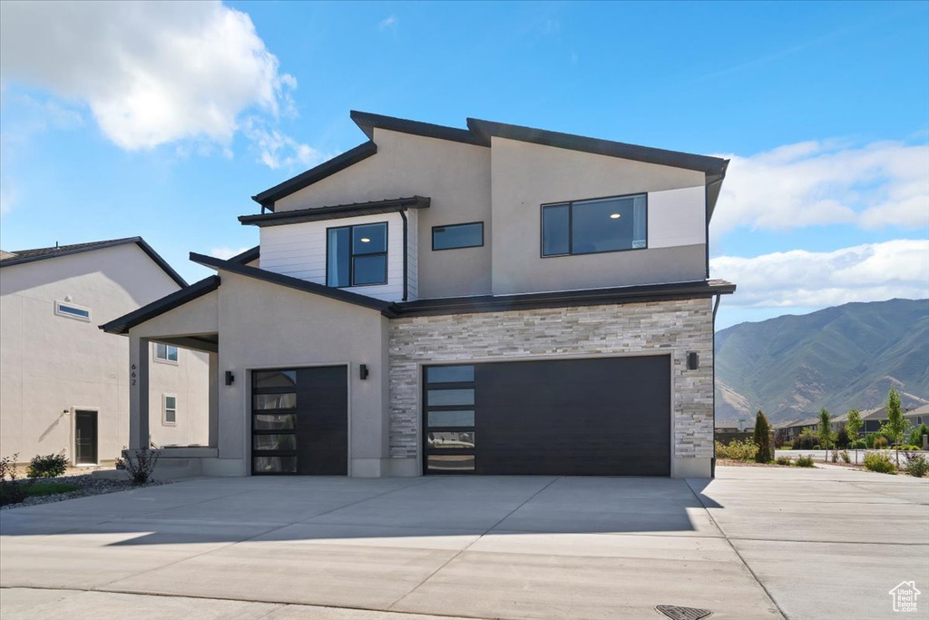 688 N PLAINSMAN DR #103 Spanish Fork, UT 84660