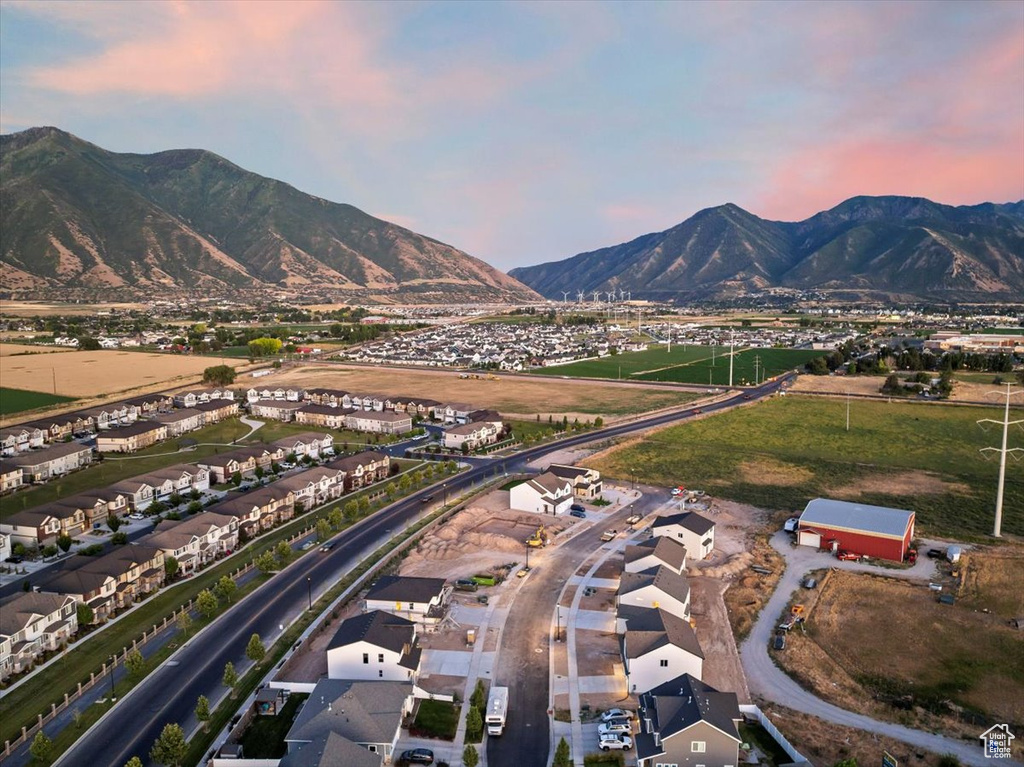 688 N PLAINSMAN DR #103 Spanish Fork, UT 84660