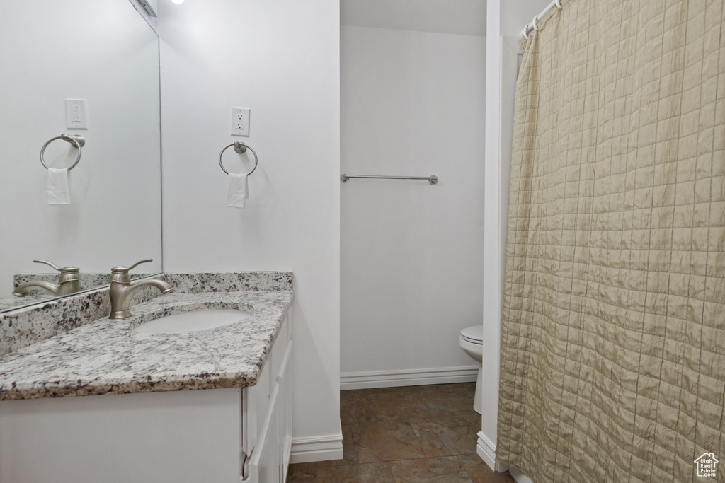 9887 S WIMBLETON DR Sandy, UT 84092