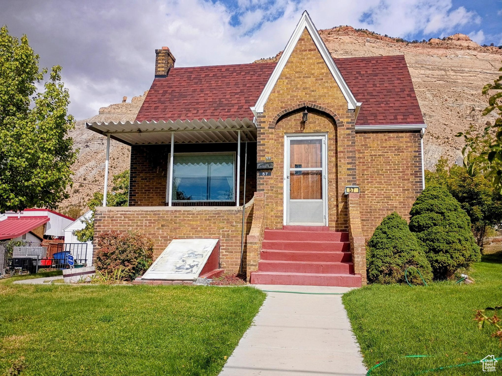 Photo 3 for MLS #2099118 at 57 C St