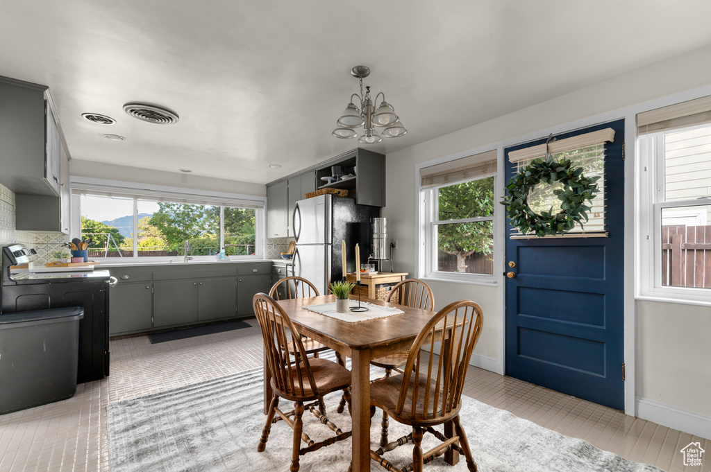 4719 S RAINBOW DR Murray, UT 84107