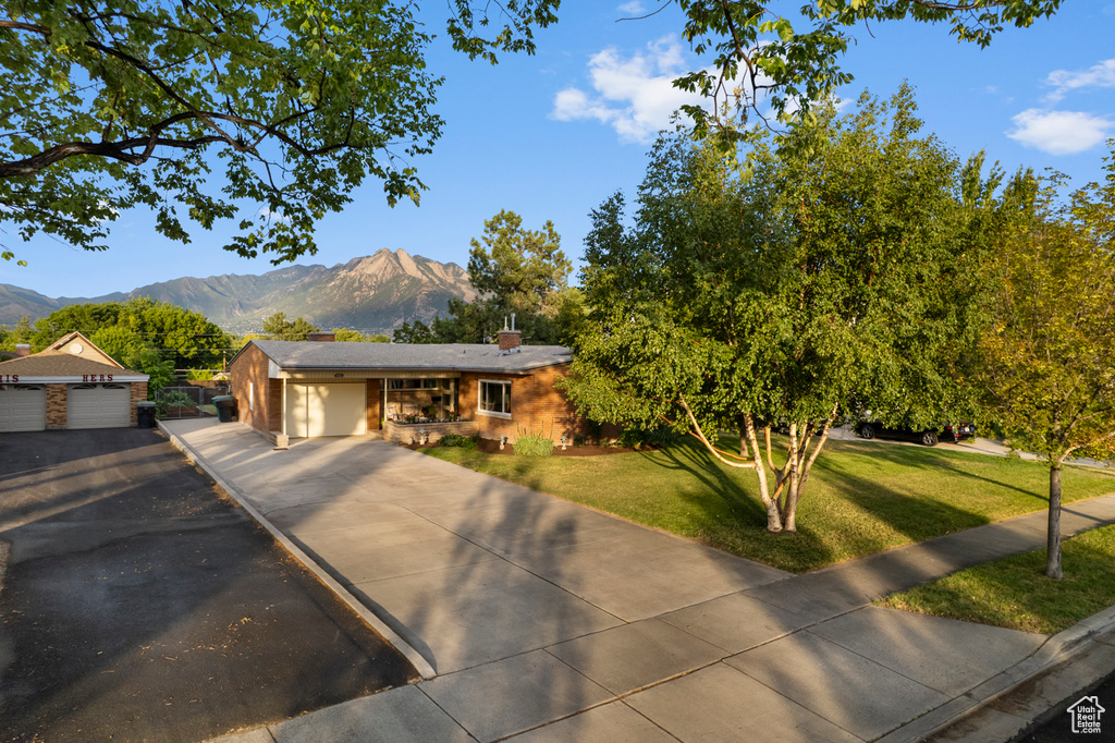 4719 S RAINBOW DR Murray, UT 84107
