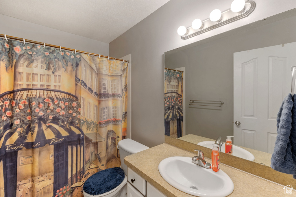 358 W OAKS DR Ogden, UT 84404